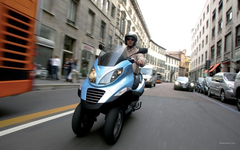 Пиаджио скутер фри
