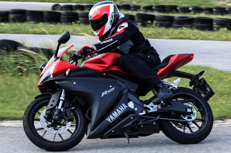 Yamaha r125 YZF-r125