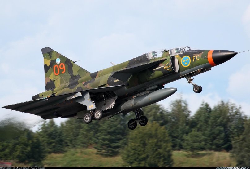 Шведский истребитель Saab Viggen