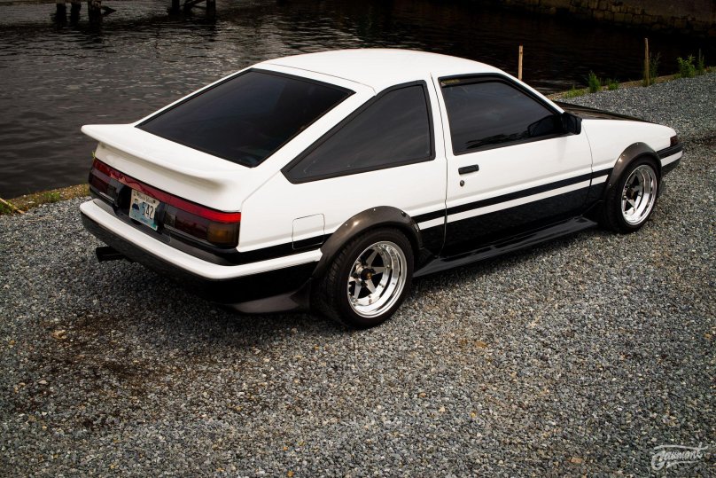 Toyota Corolla ae86