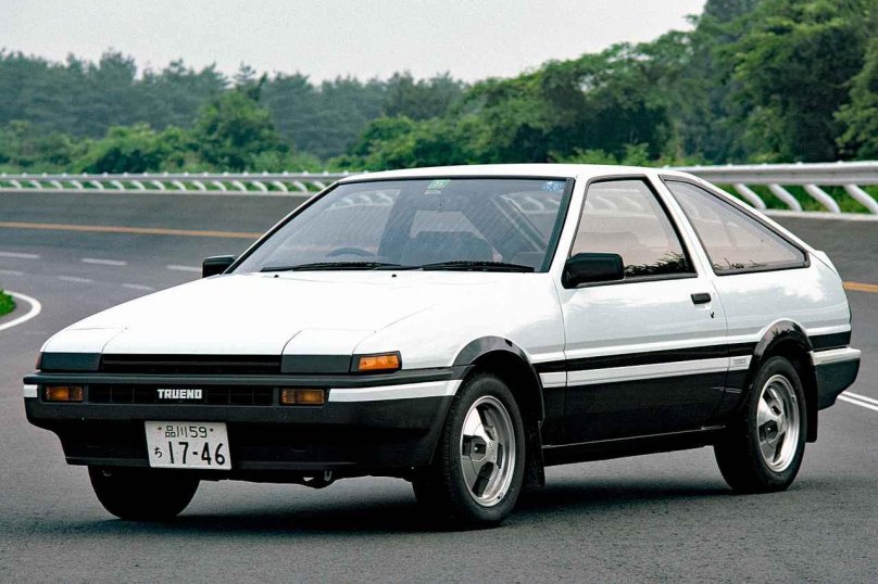 Toyota Sprinter Trueno gt-Apex 3door (AE 86)