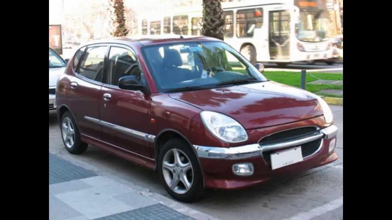 Daihatsu Sirion 2001