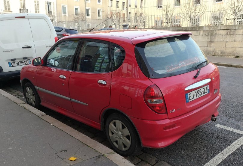 Daihatsu Sirion Sport