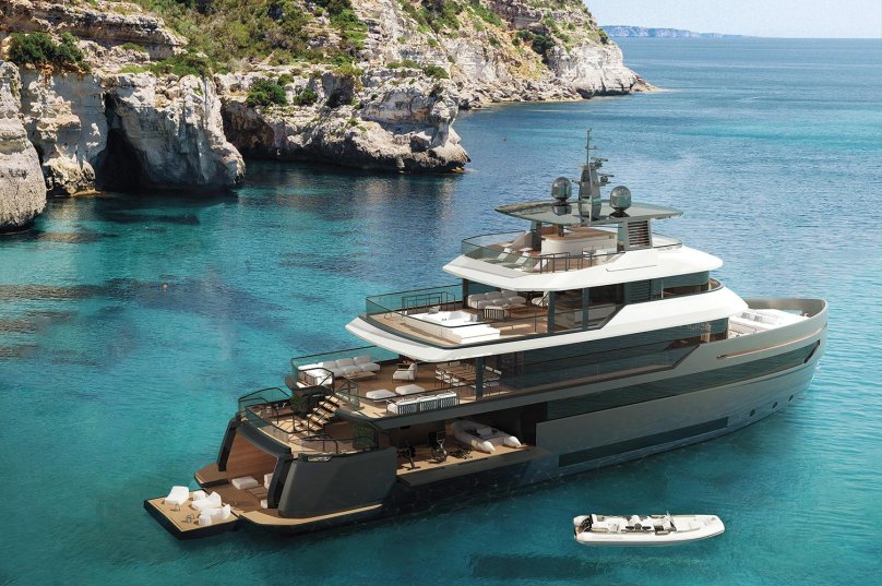 Яхта Бенетти