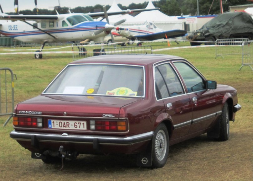 Opel Commodore c