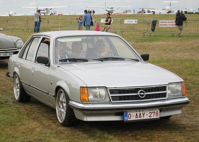 Opel Commodore 1982