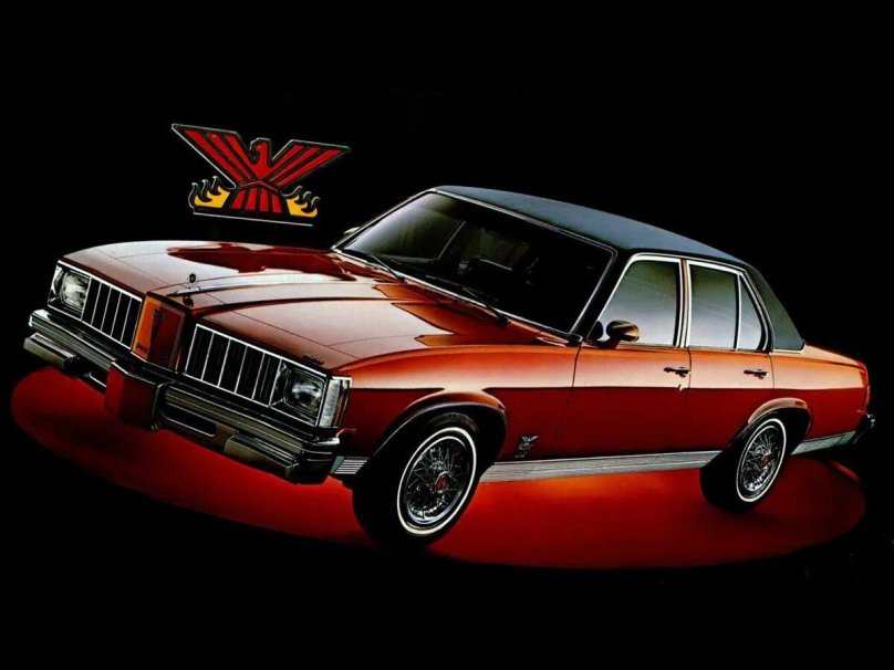 Понтиак Феникс