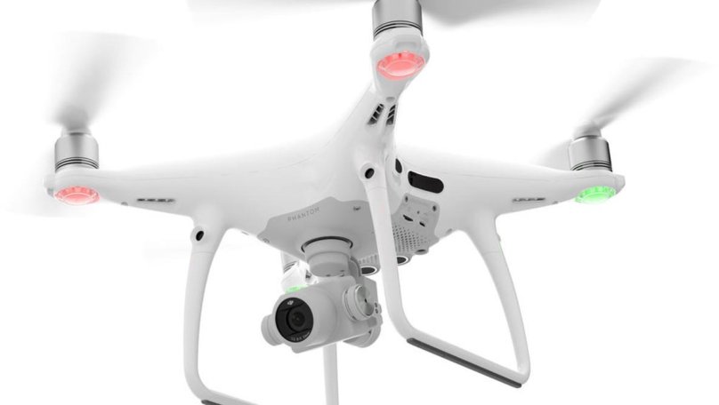 Квадрокоптер DJI Phantom 4 Advanced