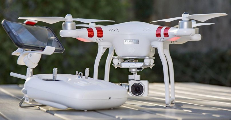 Квадрокоптер DJI Phantom 3