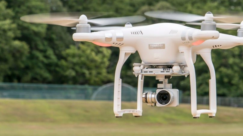 Квадрокоптер DJI Phantom