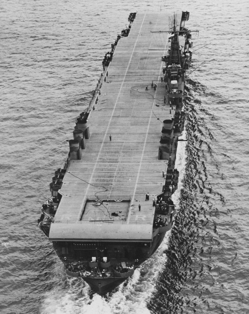 Авианосец Саратога CV-3
