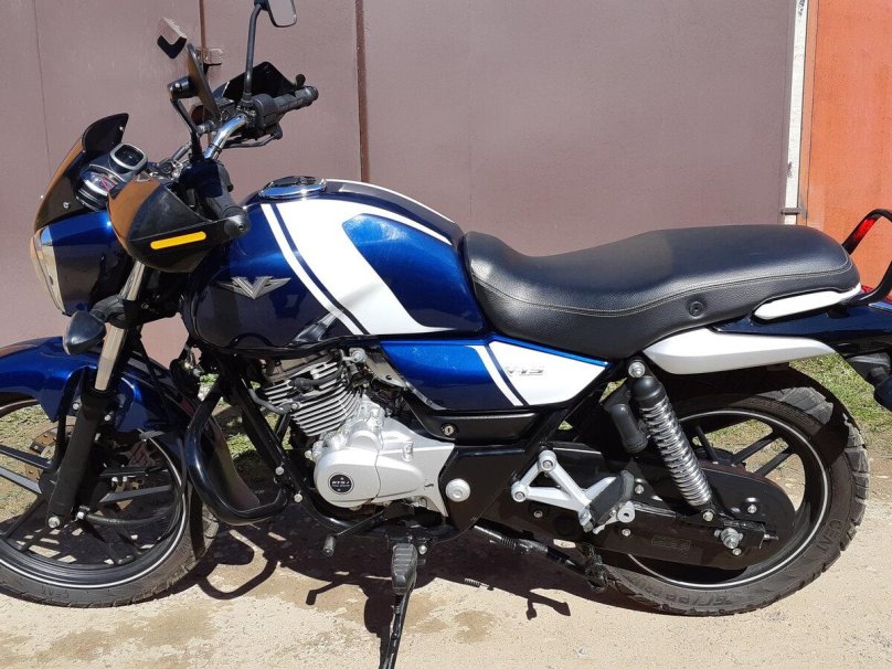 Bajaj Boxer 150 Custom