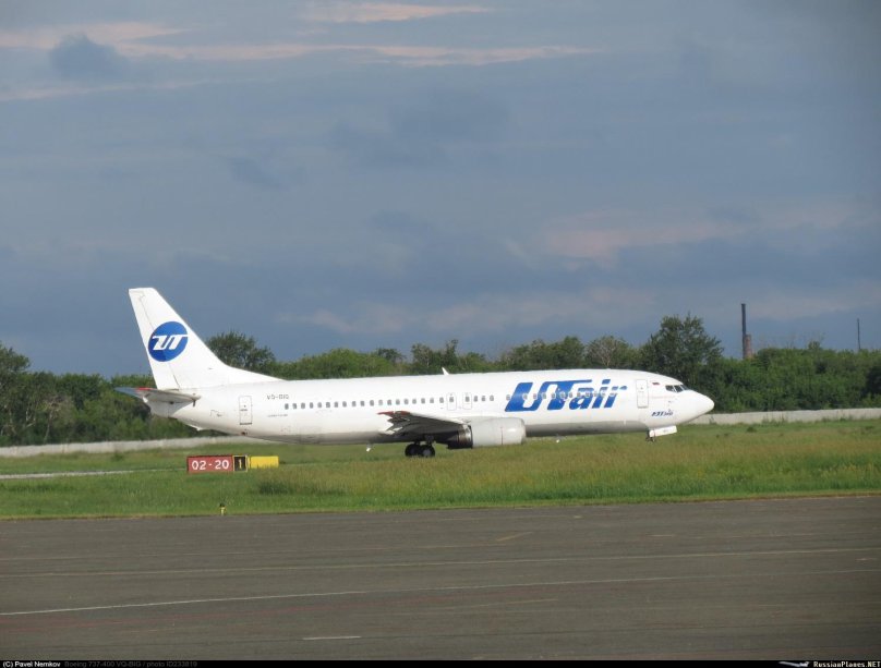 737-400 UTAIR
