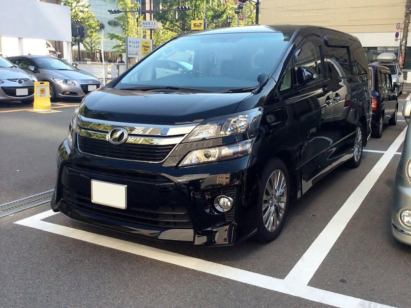 Тойота Велфаер 2008