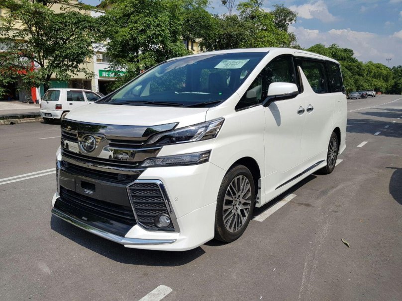 Toyota Vellfire 2017