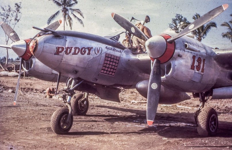 Томас Бьюкенен МАКГУАЙР