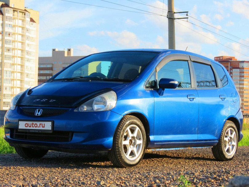 Honda Fit i