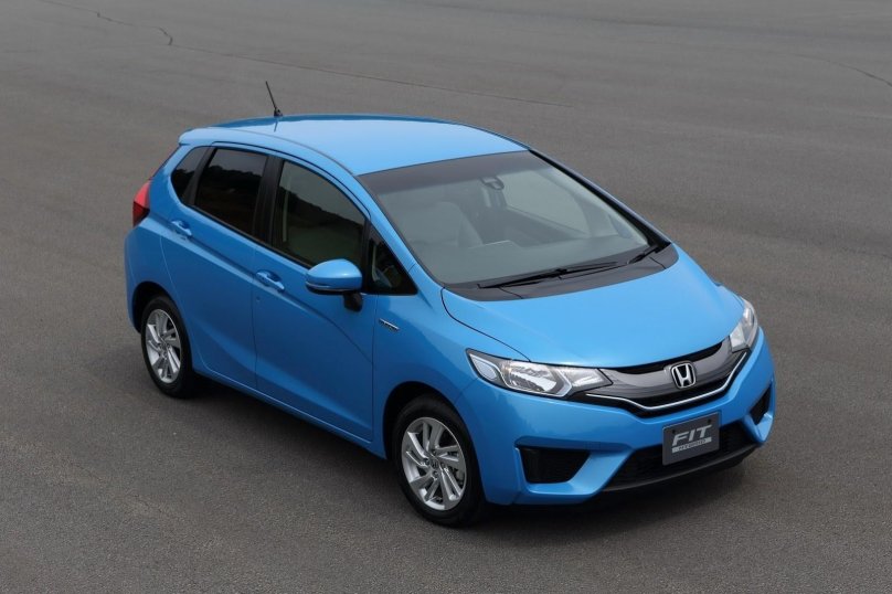 Honda Fit Hybrid 2015
