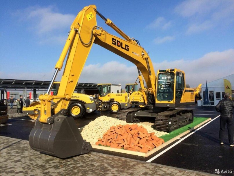 Экскаватор lgce e6210f