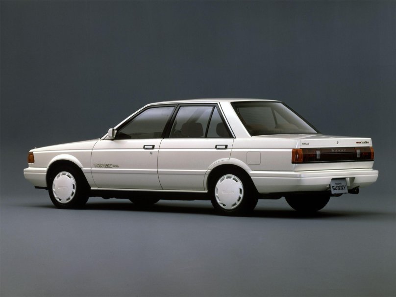 Nissan Sunny b12