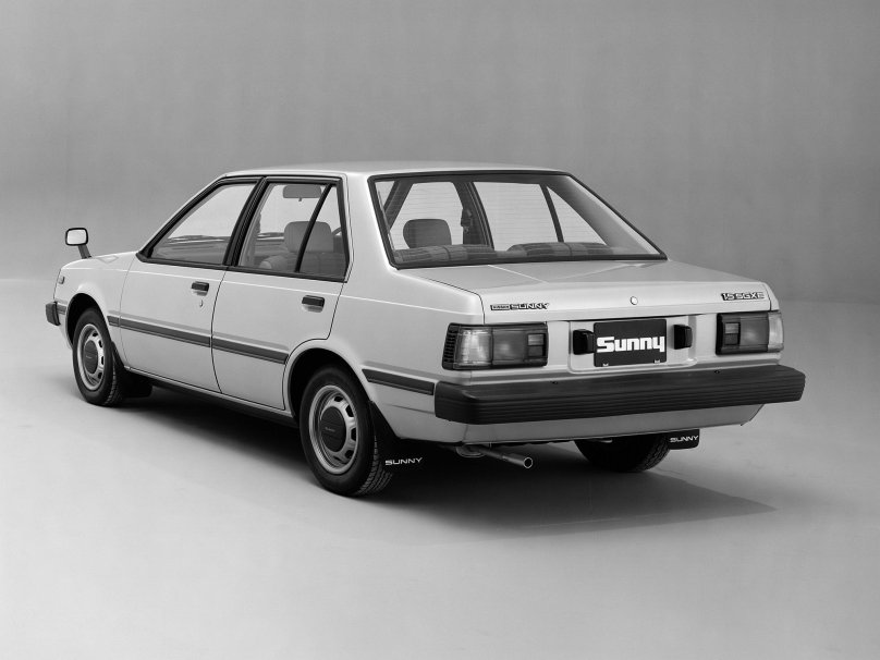 Nissan Sunny b11