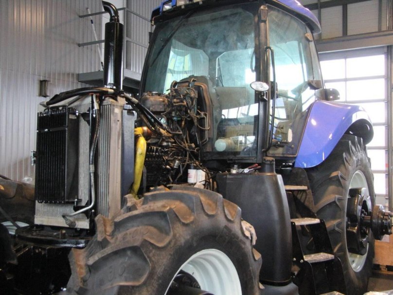 Т8040 New Holland