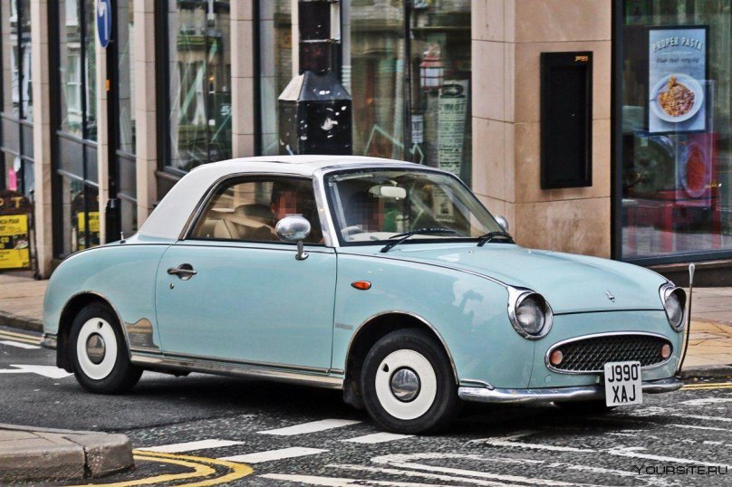 Nissan Figaro