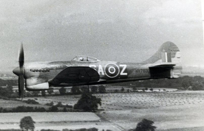 Темпест истребитель