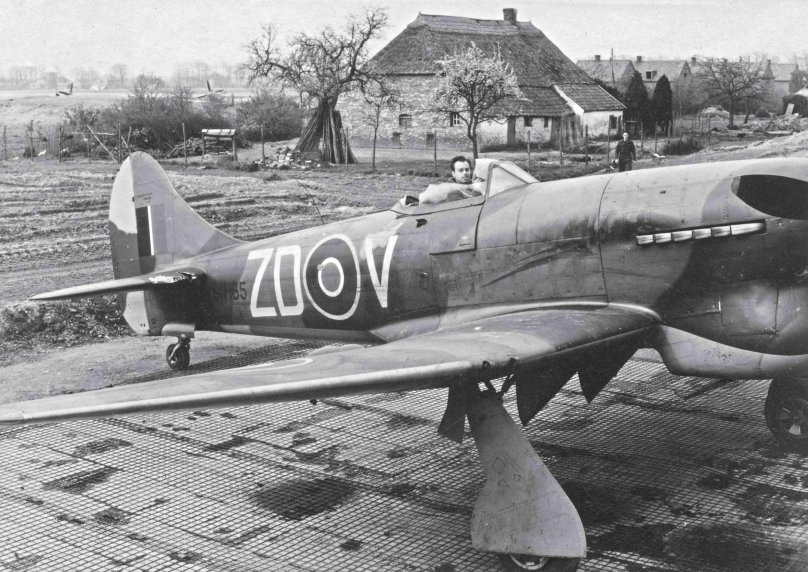 Темпест истребитель