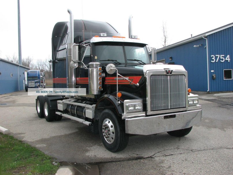 Western Star 4900 в России