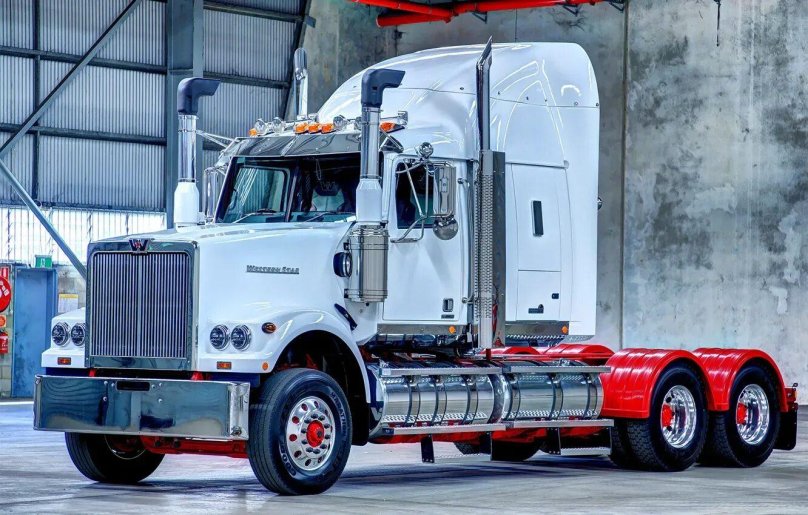 Тягач Western Star