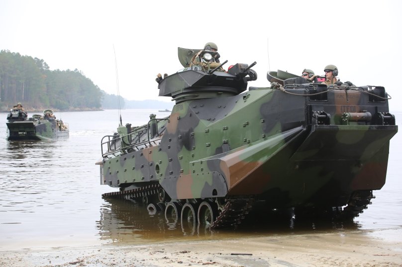ACV 1.1 Amphibious Combat vehicle