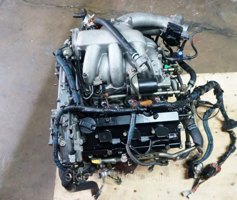 Двигатель Nissan vq35de