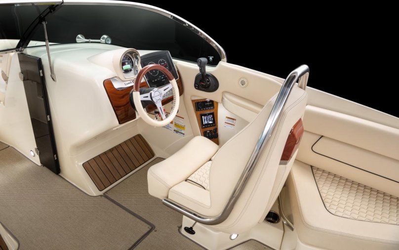 Chris Craft Launch 25