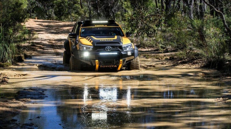 Toyota Hilux Tonka 2020