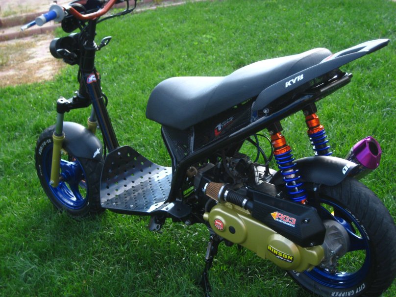 Скутер стелс 50 без пластика