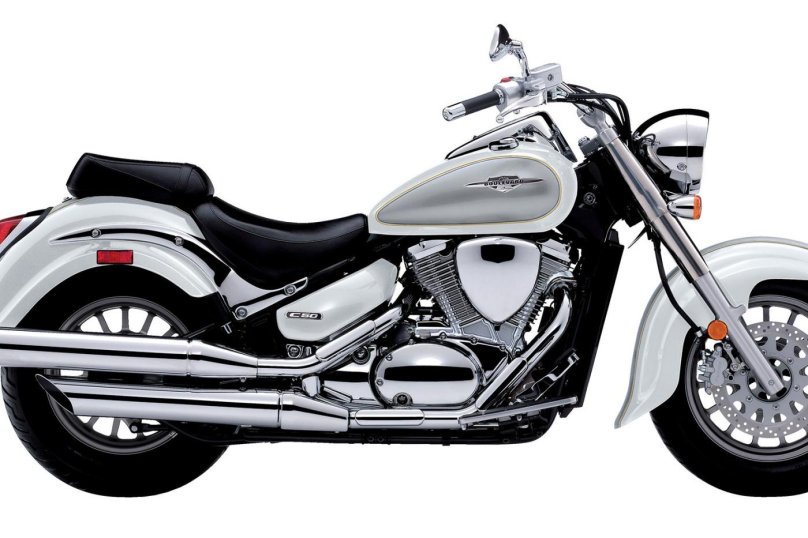 Suzuki Intruder vs 400