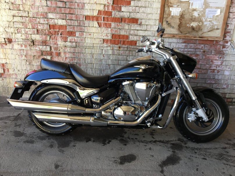 Сузуки интрудер m800