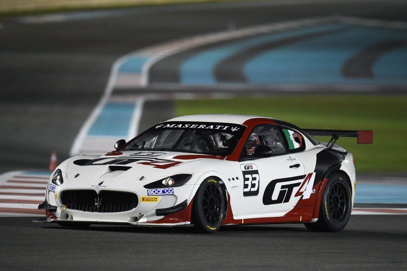 Maserati Gran Turismo MC gt4