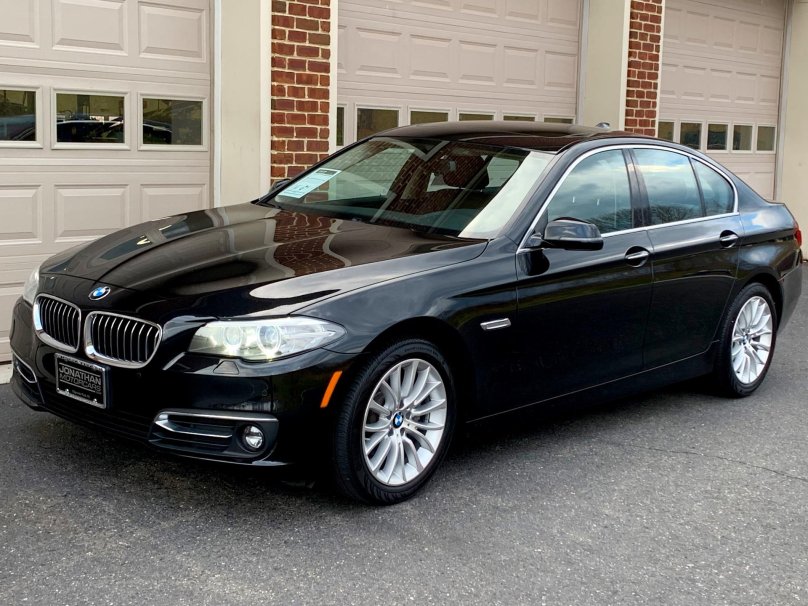 BMW 528i XDRIVE