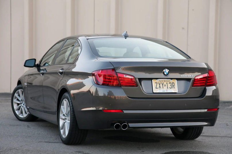 BMW 528i 2012