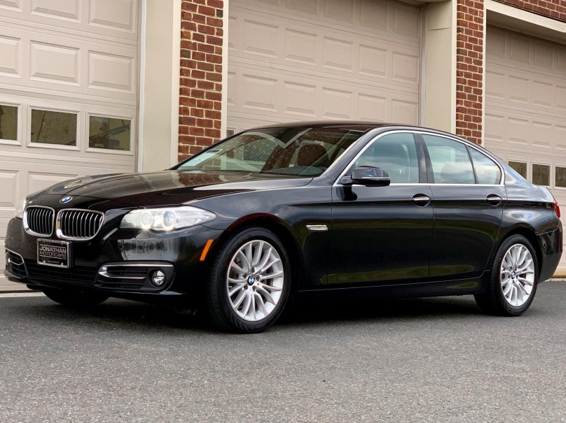 BMW 528i XDRIVE