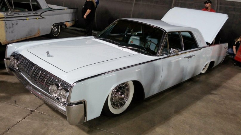 Lincoln Continental 1963 Tuning