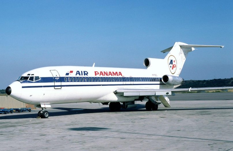 Самолет Boeing 727