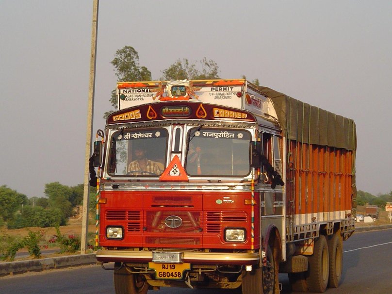 Индийские Грузовики
