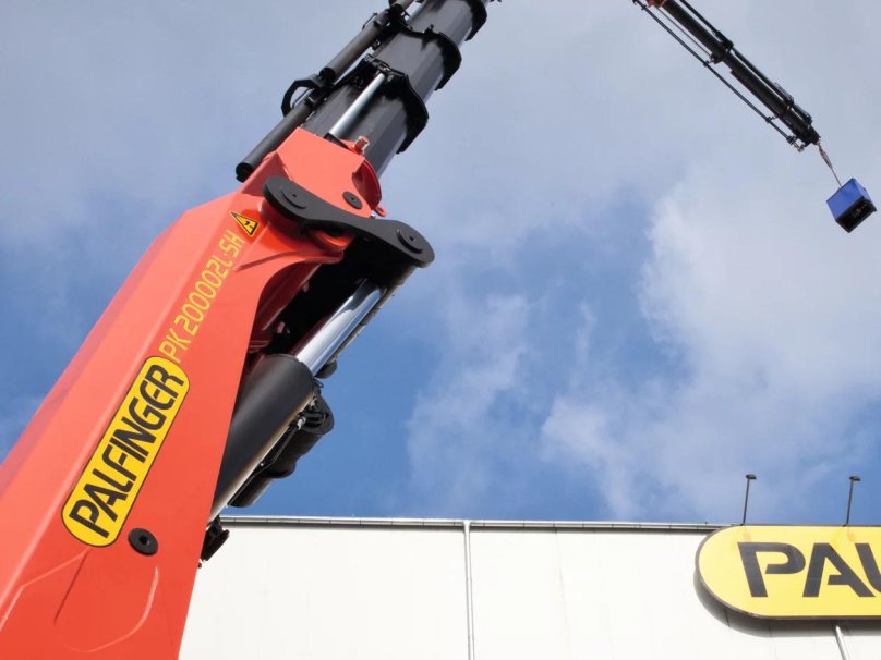 КМУ манипулятор Palfinger