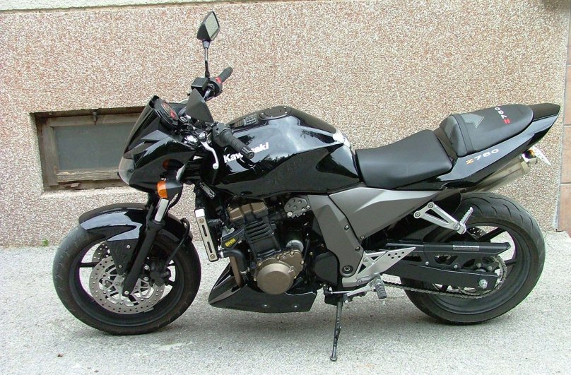 Kawasaki z750 2004
