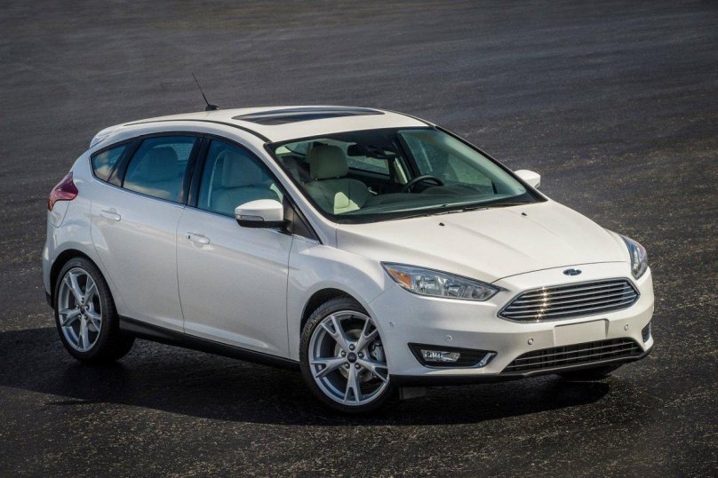 Ford Focus 2015 хэтчбек
