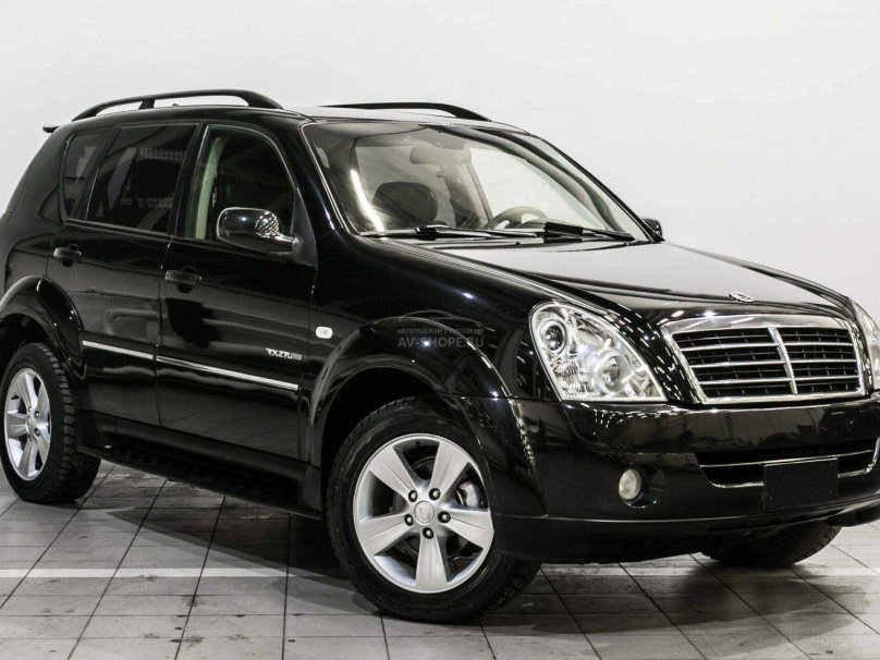 SSANGYONG Rexton 2