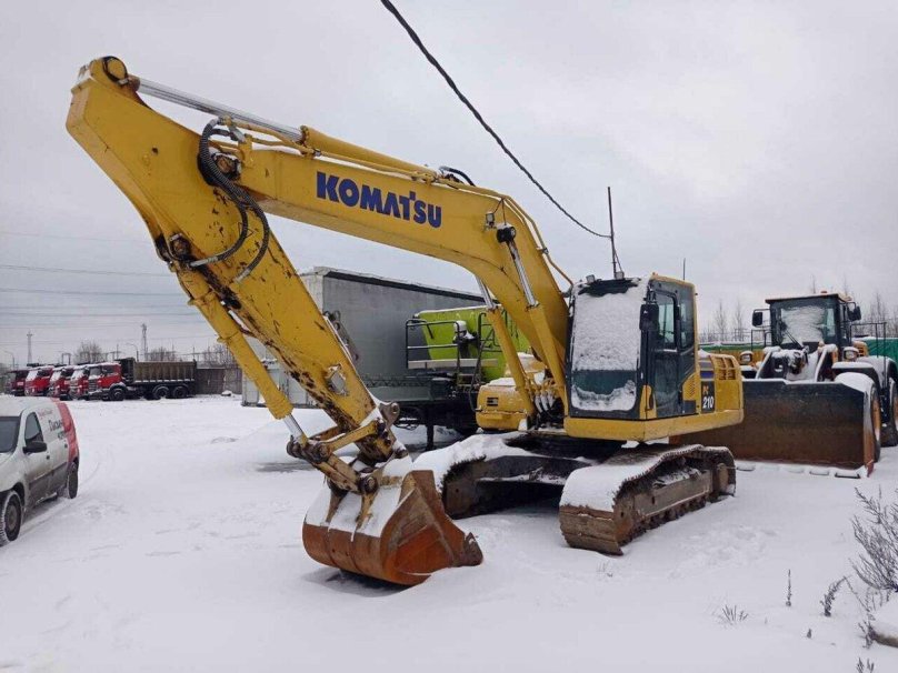 Komatsu 210 10 МО